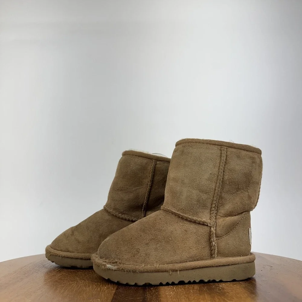 Little Kids Ugg Classic Tall II Chestnut Brown Sheepskin Suede Boots Size 9 C